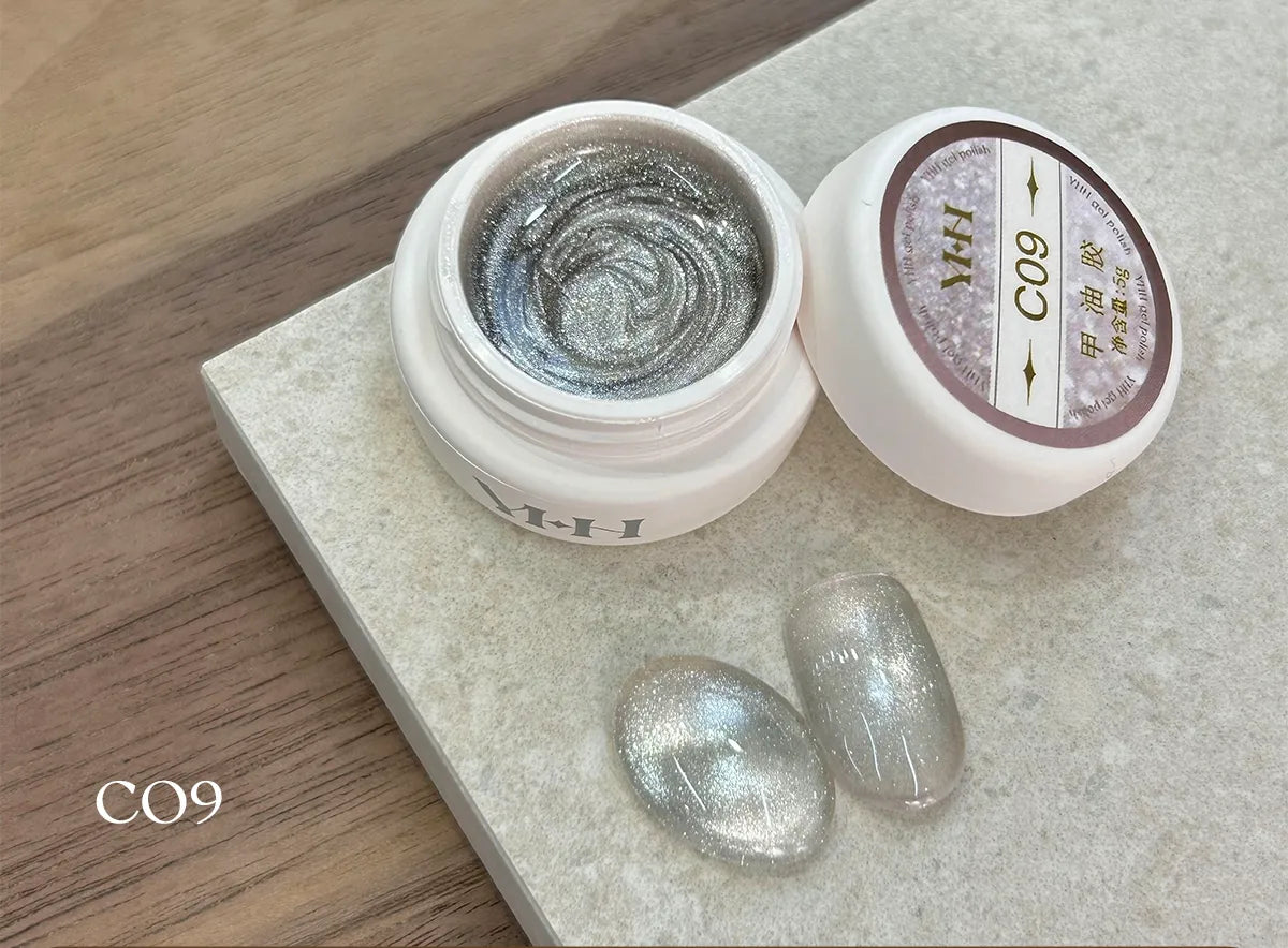 【YHH NAIL / 受注販売(8月中旬前後納期)】Sakura Four Seasons Cat's Eye Collection 5g C01-C40
