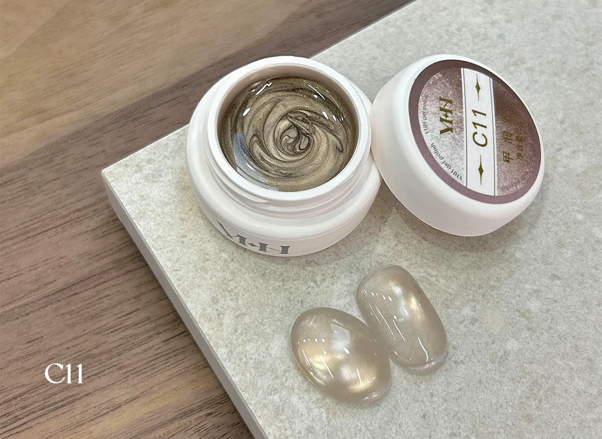 【YHH NAIL / 受注販売(8月中旬前後納期)】Sakura Four Seasons Cat's Eye Collection 5g C01-C40