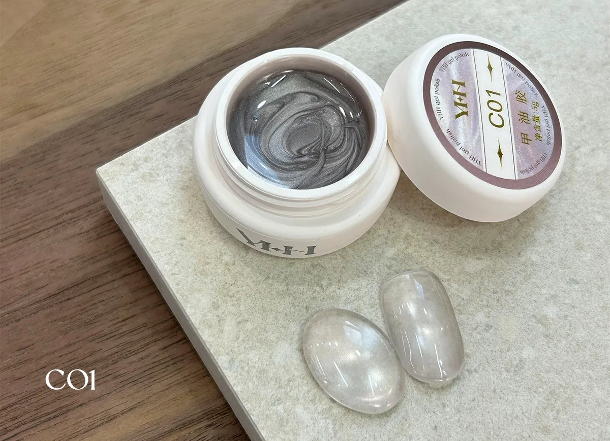 【YHH NAIL / 受注販売(5月末前後納期)】Sakura Four Seasons Cat's Eye Collection 5g C01-C40