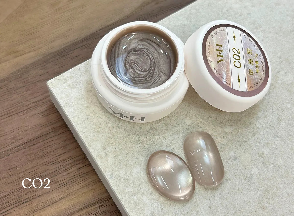 【YHH NAIL / 受注販売(5月末前後納期)】Sakura Four Seasons Cat's Eye Collection 5g C01-C40