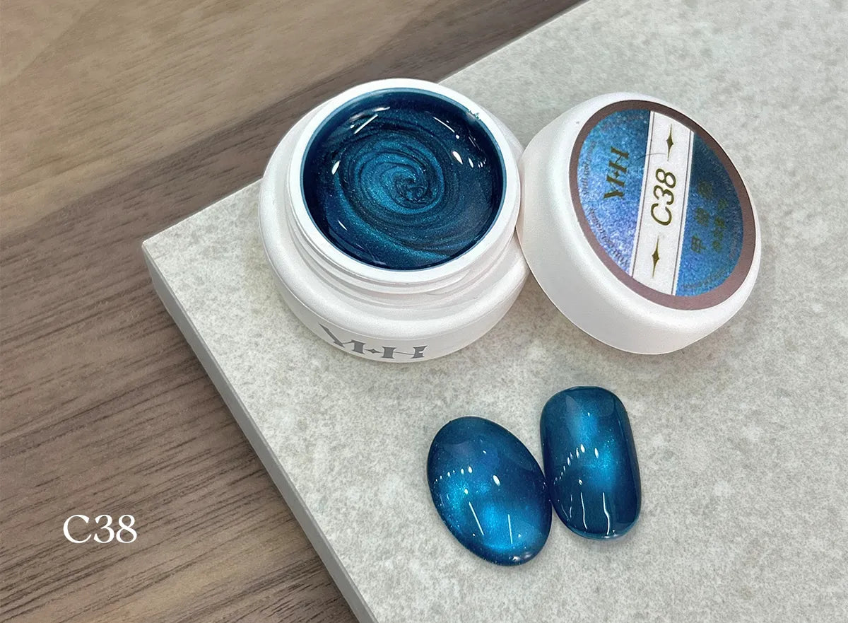【YHH NAIL / 受注販売(8月中旬前後納期)】Sakura Four Seasons Cat's Eye Collection 5g C01-C40