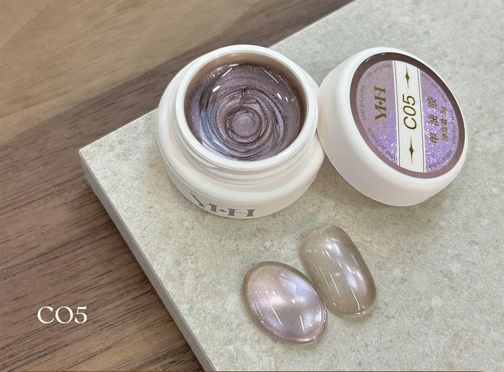 【YHH NAIL / 受注販売(8月中旬前後納期)】Sakura Four Seasons Cat's Eye Collection 5g C01-C40